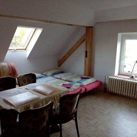 Апартаменты Apartman Полице-над-Метуйи Экстерьер фото